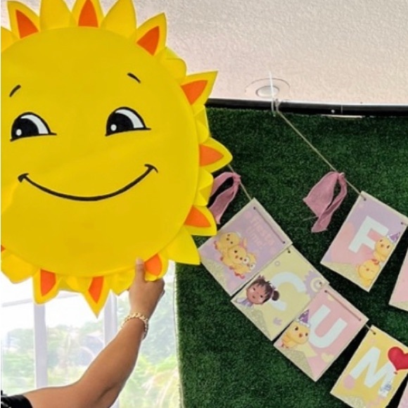 Nick jr Canticos foam birthday decorations - Picture 2 of 2